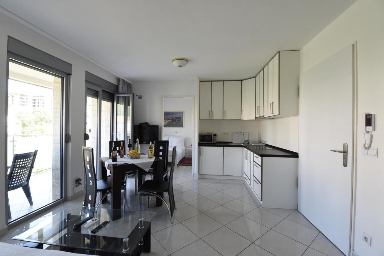 Markovic Apartmani Budva Exterior photo